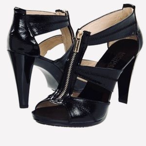MICHAEL KORS BLACK PATENT GLADIATOR SANDAL HEEL